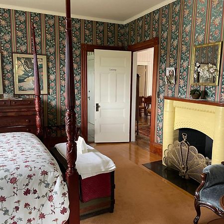 Guilford Bed And Breakfast Екстер'єр фото