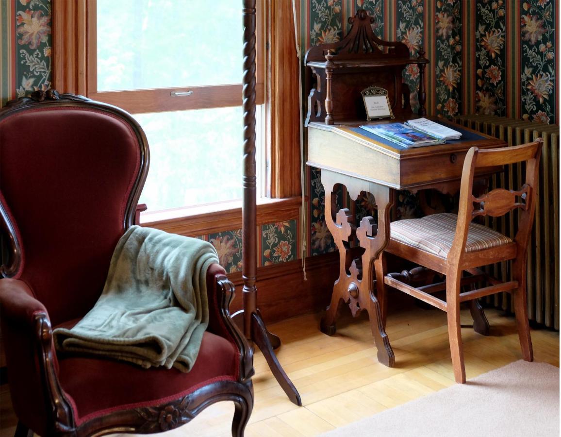 Guilford Bed And Breakfast Екстер'єр фото