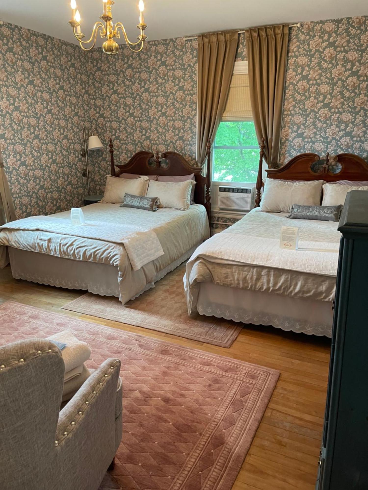 Guilford Bed And Breakfast Екстер'єр фото